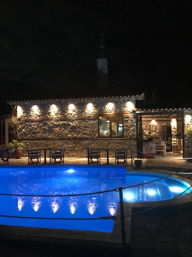 Hotel Bara Неос Мармарас Екстериор снимка