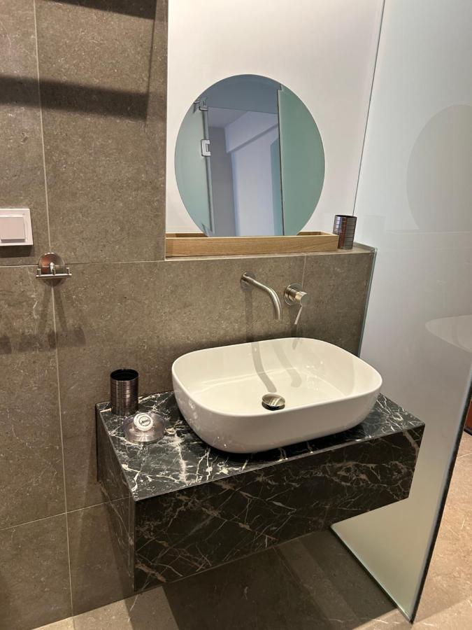Hotel Bara Неос Мармарас Екстериор снимка